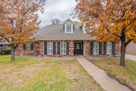 3303 Algonquin Ave, Arlington, TX 76017