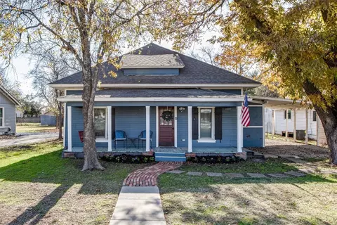 510 W Elm St, Celina, TX 75009