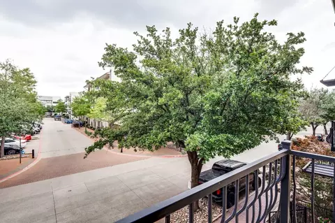 5784 Robbie Rd, Plano, TX 75024