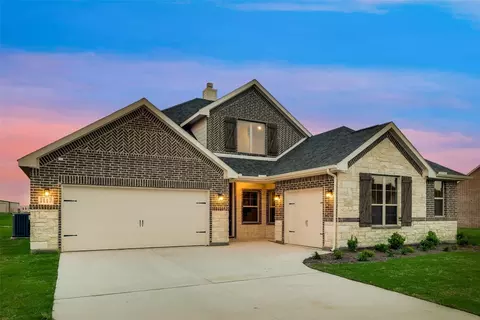 1117 Trinity Dr, Springtown, TX 76082