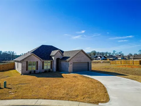 132 Rose Row Ln, Winona, TX 75792