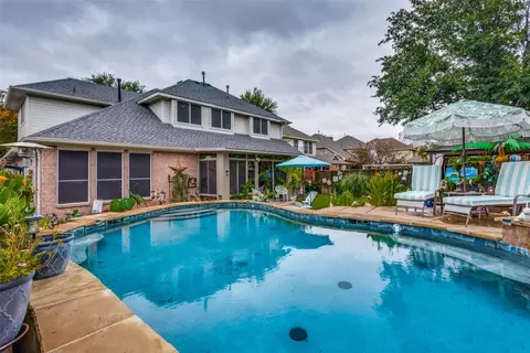 7210 Woodsprings Dr, Garland, TX 75044