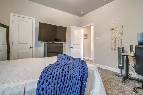 708 Hackamore St, White Settlement, TX 76108 photo 32