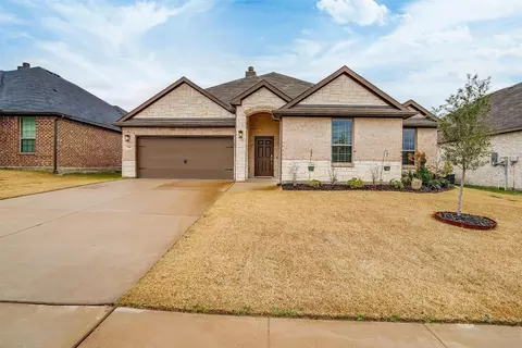 708 Hackamore St, White Settlement, TX 76108 photo 2