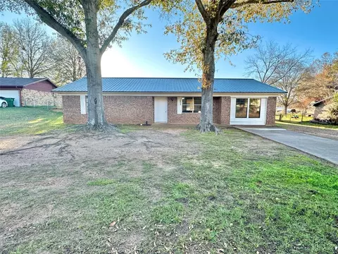 203 Springdale, Palestine, TX 75803