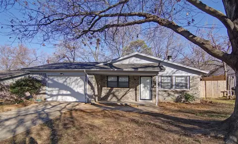 7217 Cordes Ct, Fort Worth, TX 76112