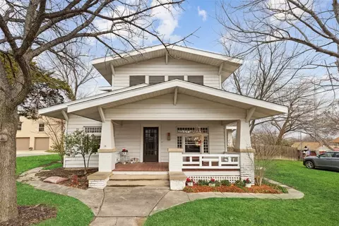 401 S Trinity St, Decatur, TX 76234