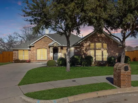 841 Ravenhurst Dr, Rockwall, TX 75087