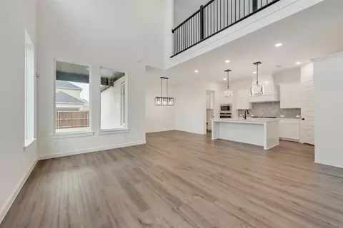825 Fieldcrest St, Celina, TX 75009 photo 10
