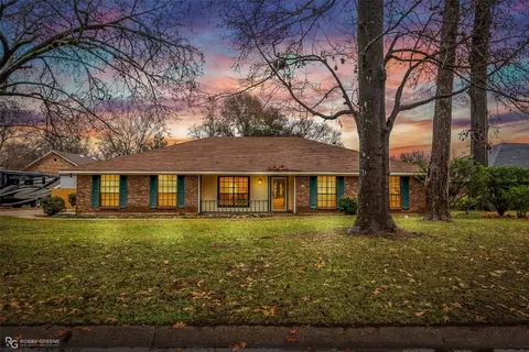 2108 Landau Ln, Bossier City, LA 71111