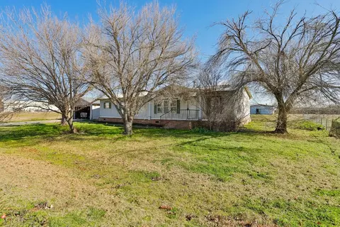 1116 Spring Shower Dr, Krum, TX 76249
