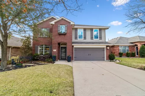972 Caliche Rd, Fort Worth, TX 76108