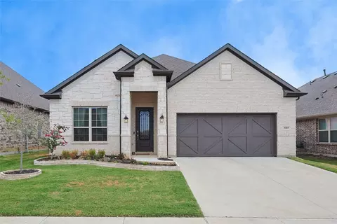 8805 Lavon Ln, Argyle, TX 76226
