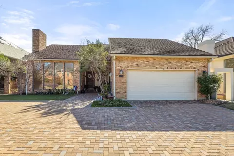 1608 Travis Cir S, Irving, TX 75038