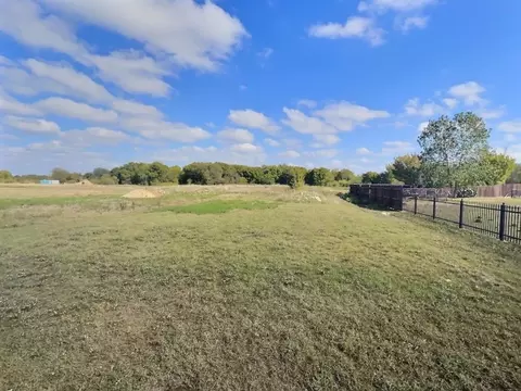 9401 Claudia Dr, Fort Worth, TX 76134