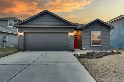 102 Lady Bird Ct, Venus, TX 76084