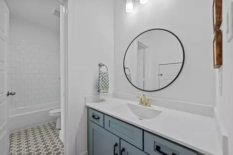 Bath - 1741 Treeline Dr, Argyle, TX 76226 photo 6 of 8