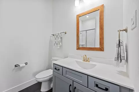 Bath - 1741 Treeline Dr, Argyle, TX 76226 photo 4 of 8