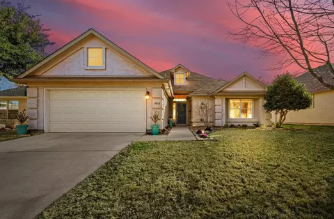 9113 Perimeter St, Denton, TX 76207