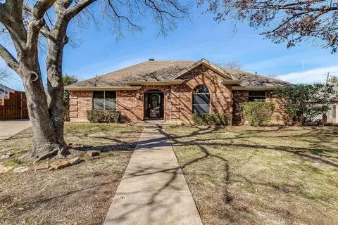 1602 Quail Holw, Cleburne, TX 76033