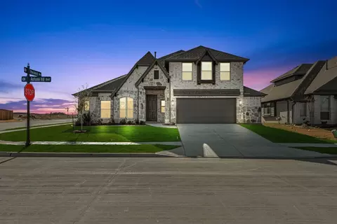 302 W Autumn Hill Blf, Lavon, TX 75166