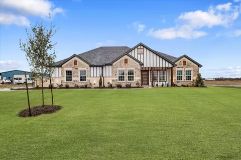 305 County Road 4833, Leonard, TX 75452