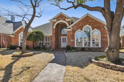2688 Poinsettia Dr, Richardson, TX 75082