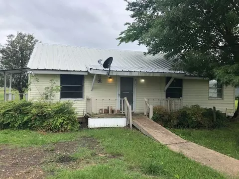 827 Co Road 4106, Crandall, TX 75114
