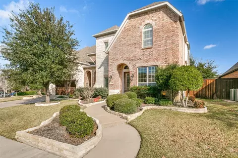 130 W Braewood Dr, Coppell, TX 75019