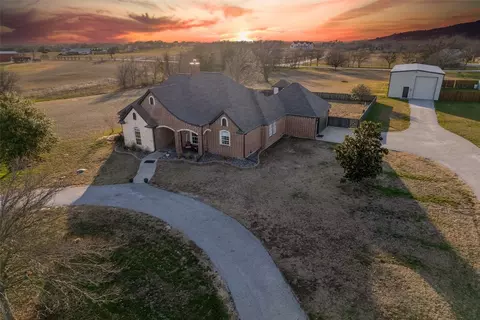 169 N Rolling Plains Dr, Rhome, TX 76078
