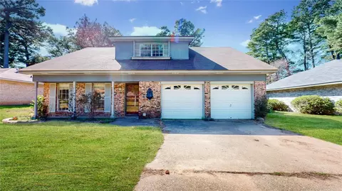 8854 Bayonne Dr, Shreveport, LA 71118