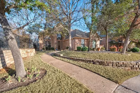 3320 Dustin Trl, Hurst, TX 76054