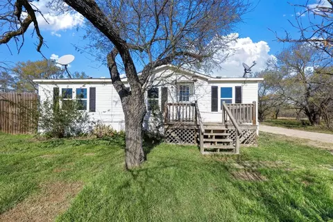 3416 Skylark St, Joshua, TX 76058