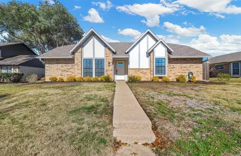 1653 Belltower Dr, Lewisville, TX 75067