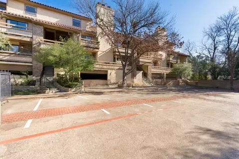 7640 W Greenway Blvd #6J, Dallas, TX 75209