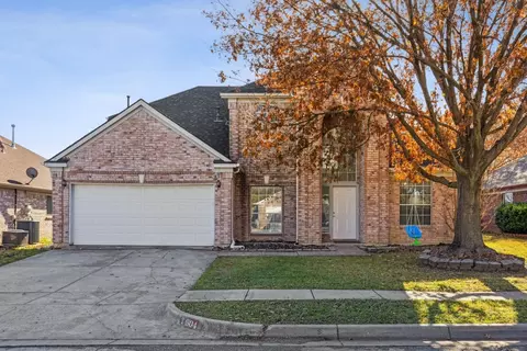 804 Mckenzie Pl, Arlington, TX 76018