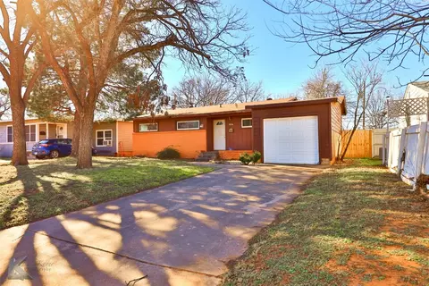 1034 S La Salle Dr, Abilene, TX 79605
