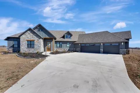 5589 County Road 410 Rd, Alvarado, TX 76009