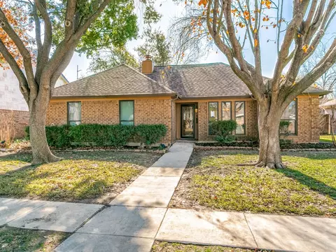 1610 Clarendon Dr, Lewisville, TX 75067