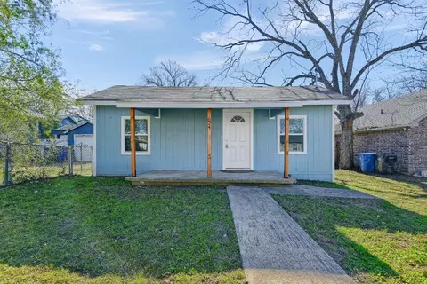 624 E Acheson St, Denison, TX 75021