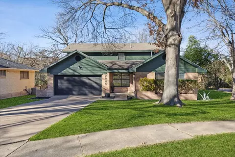 2045 Province Ln, Dallas, TX 75228