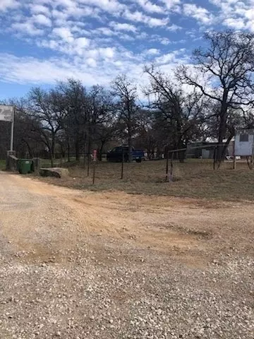 1024 County Road 2016, Glen Rose, TX 76043