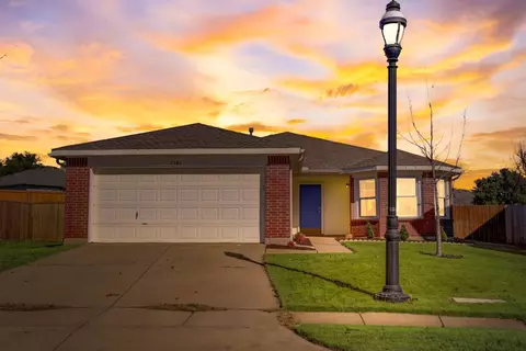 1586 Knottingham Dr, Little Elm, TX 75068