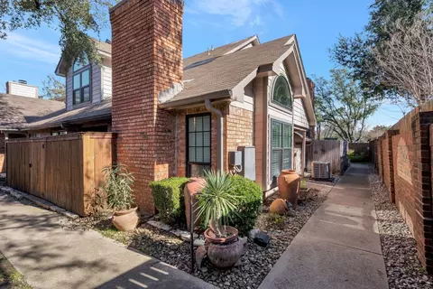 449 Harris St #104A, Coppell, TX 75019