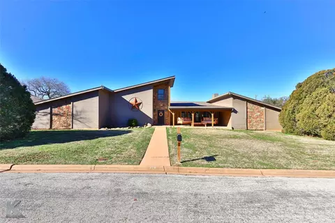 326 Hill Haven Dr, Abilene, TX 79601