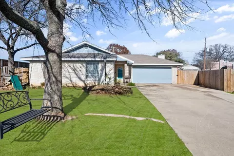4609 Royal Springs Dr, Arlington, TX 76001