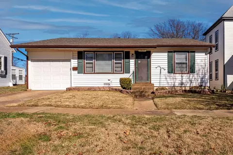 1227 W Woodard St, Denison, TX 75020