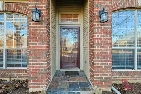 1232 Collin Dr, Lewisville, TX 75077