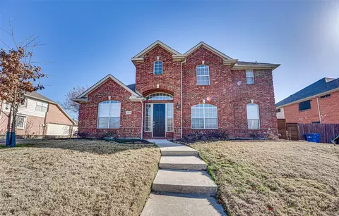 3824 Leon Dr, Carrollton, TX 75010