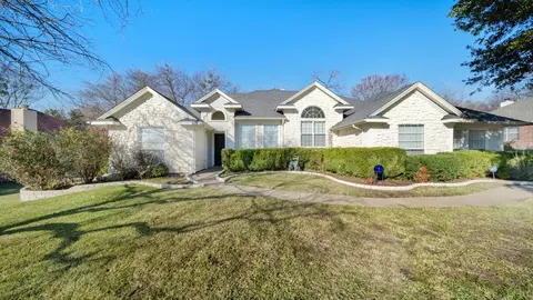 1644 Nottingham Dr, Kaufman, TX 75142